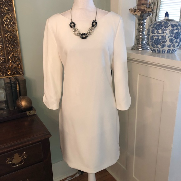 Vince Camuto Dresses & Skirts - Vince Camuto White Stretchy Cocktail Career Dress